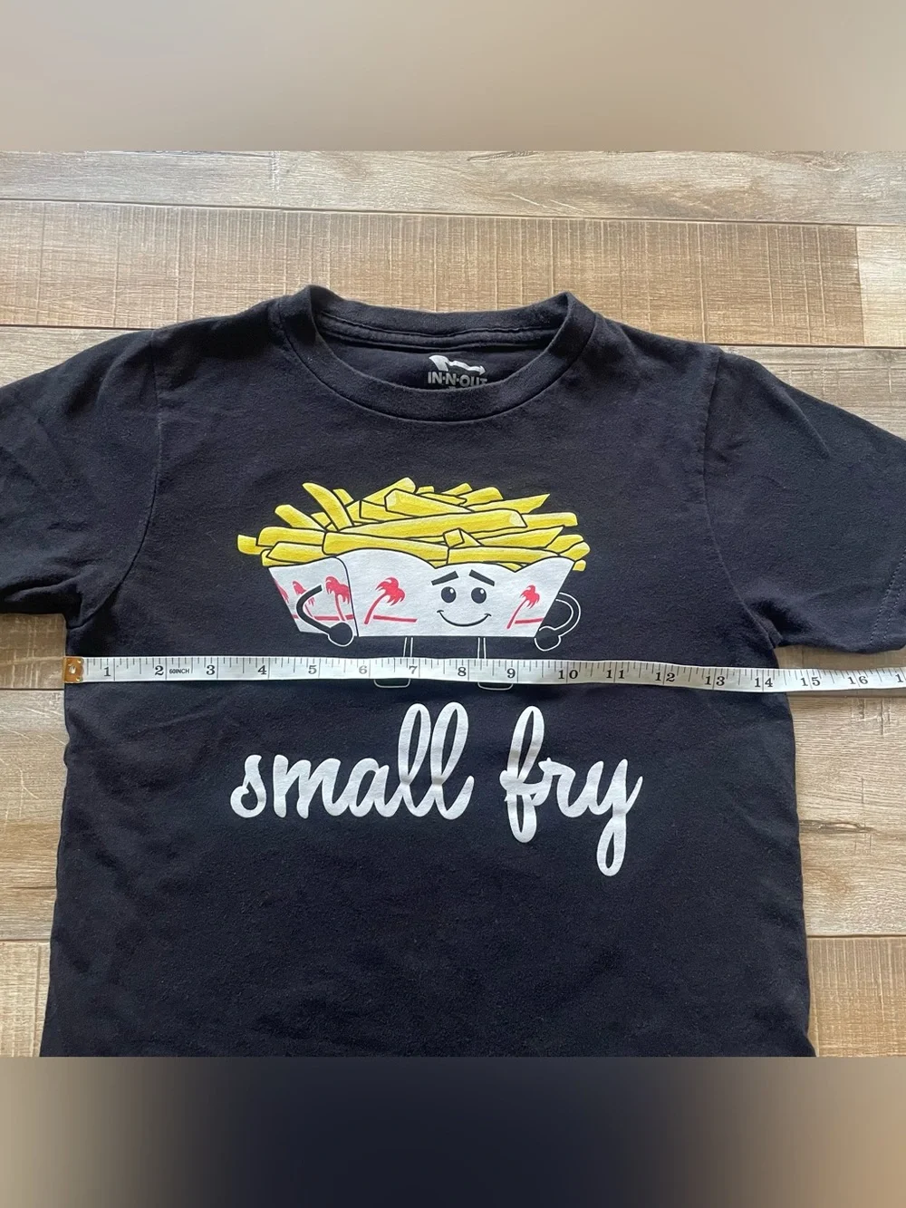 In-N-Out Burger Small Fry Graphic T Shirt Kids Small Black Fast Food Tee - Picture 3 of 5
